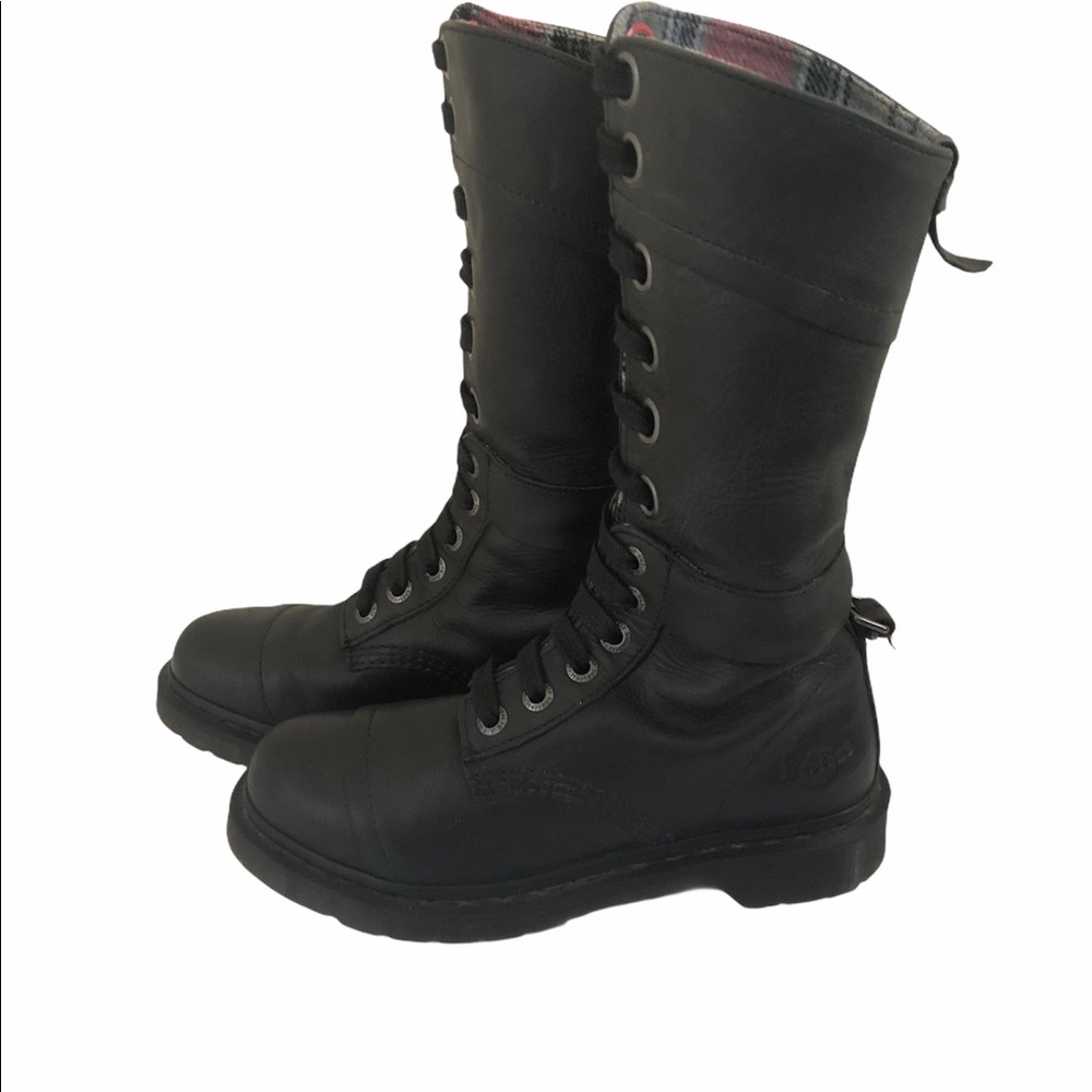 Dr. Marten’s Triumph plaid Fold Over Lace Up Boot